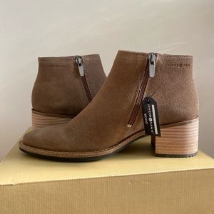 ECCO Women's Shape 35 Sartorelle Hydroxmax Water Resistant Low Ankle Boot